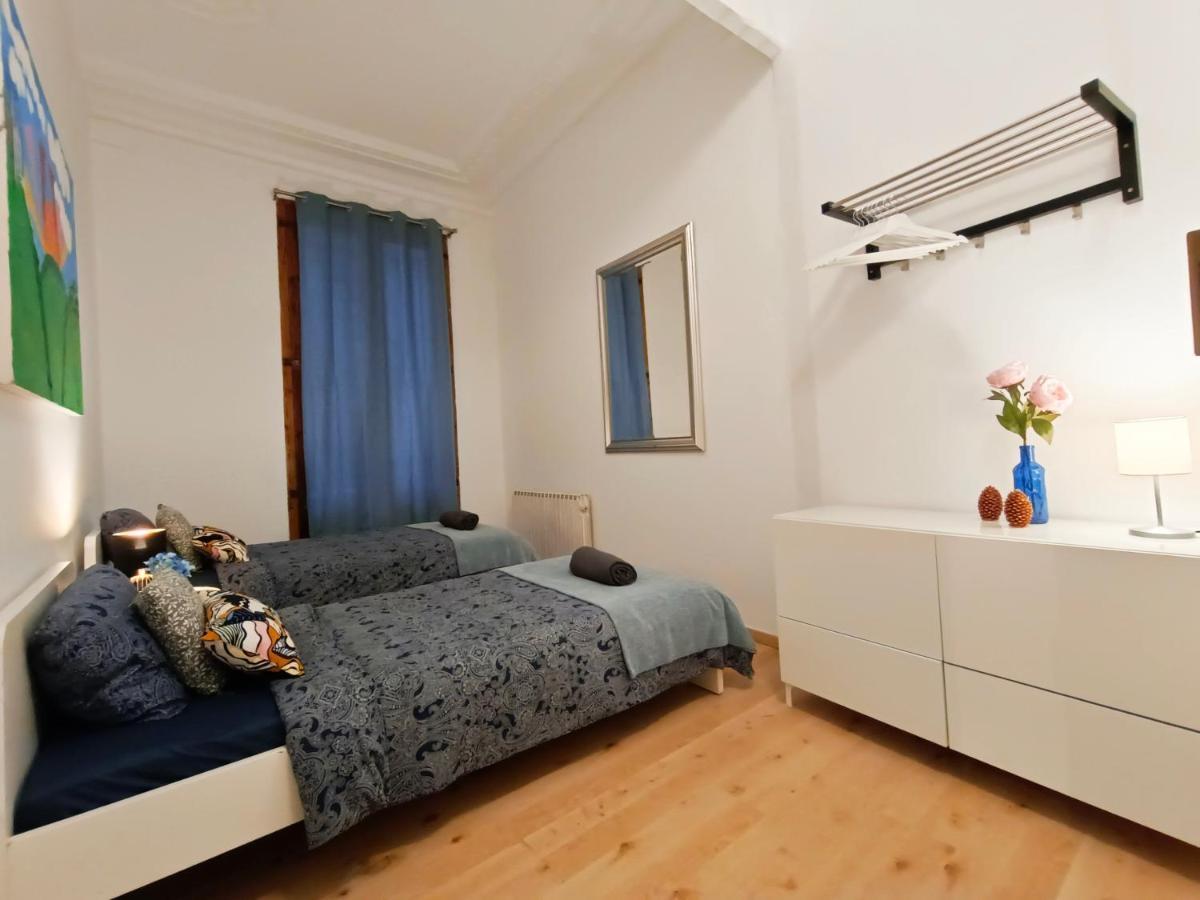 By Born Rooms Barcelona Luaran gambar