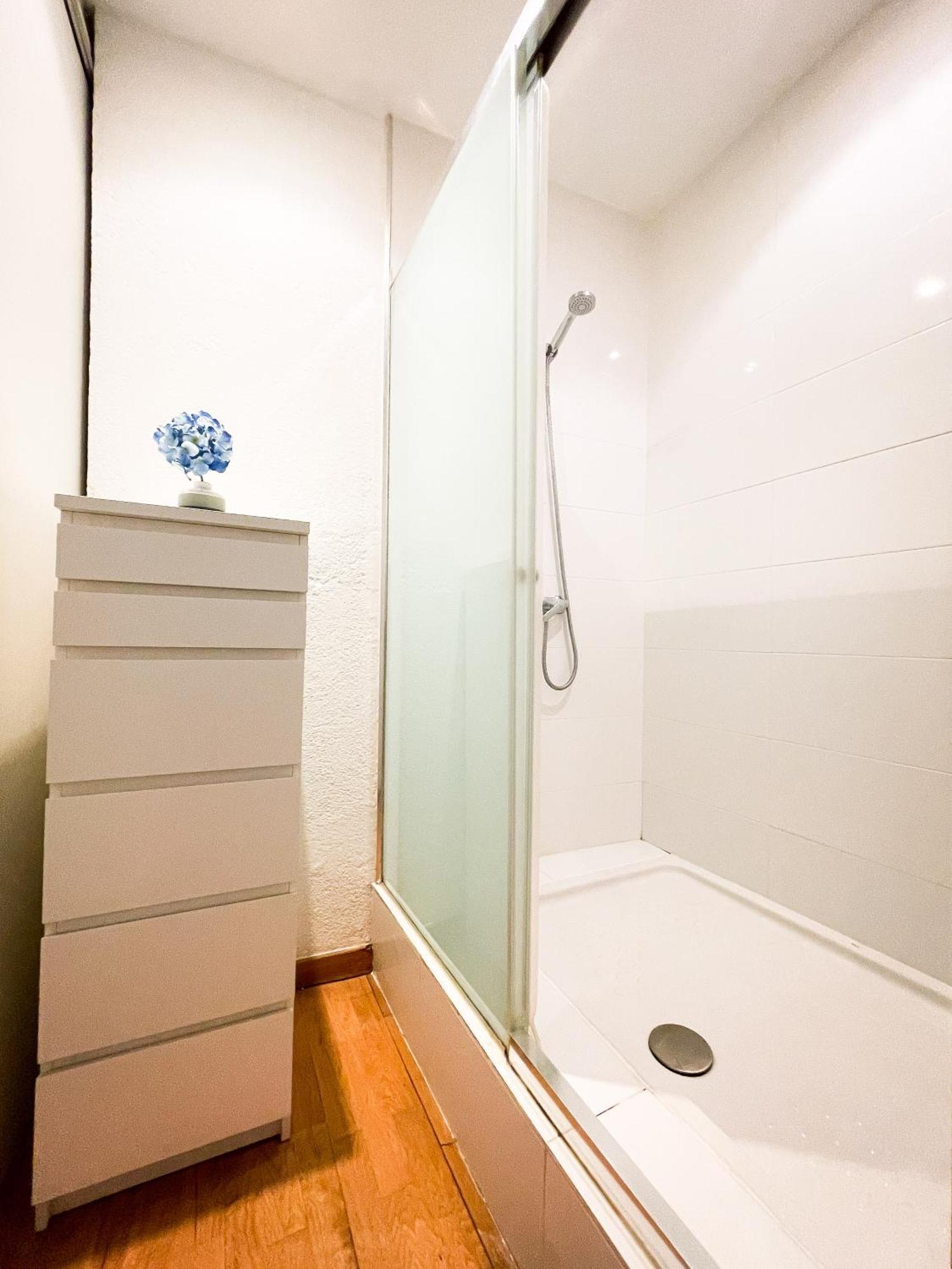 By Born Rooms Barcelona Luaran gambar